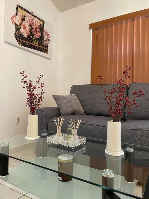 Modern 3-Bedroom W/ Backyard Miami Luaran gambar